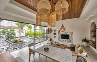 3-bedroom villa 165 m² in Tumbak Bayuh for $450,000