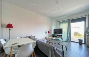 Large furnished apartment just 50 m from the sea, Xylokastro, Peloponnese, Greece for 250,000 €