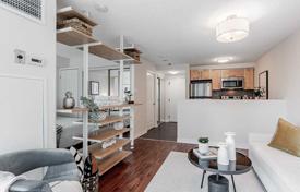 Apartment – Yonge Street, Toronto, Ontario,  Canada for C$721,000