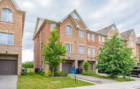Terraced house – Scarborough, Toronto, Ontario,  Canada for C$1,198,000