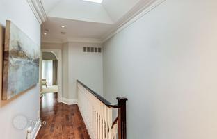 10-bedroom house in North York for C$2,589,000