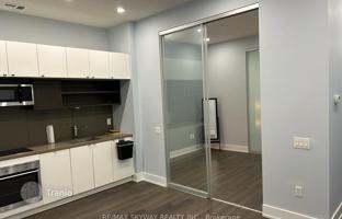 5-bedroom apartment in Saint Clair Avenue West for C$891,000