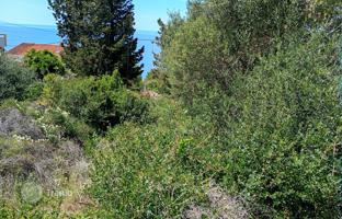 Land plot 622 m² in Lun for 259,000 €