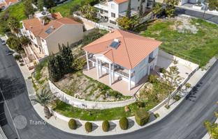 3-bedroom cottage in Limassol for 980,000 €