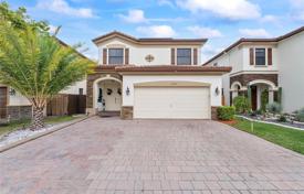Townhome – Doral, Florida, USA for $930,000
