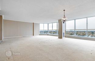 2-bedroom apartment in Yonge Street for C$1,317,000