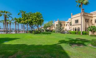 Exclusive villa with a pool and sea views, Dubai, UAE for $2,860,000