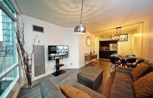 3-bedroom apartment in Front Street West for C$1,083,000