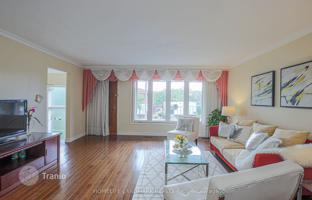 10-bedroom townhouse in Scarborough for C$1,390,000