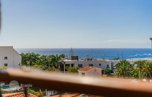 4-bedroom townhouse 143 m² in Costa Adeje for 595,000 €