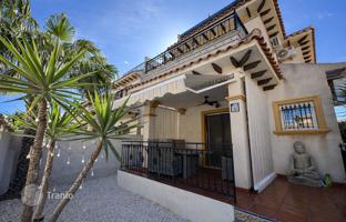 2-bedroom apartment in Orihuela Costa for 230,000 €