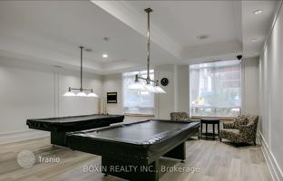 4-bedroom apartment in Eglinton Avenue East for C$823,000