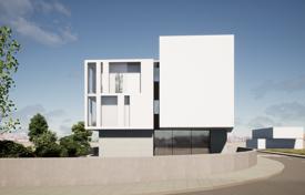 Spacious 2 bedroom apartment in Krasa area, Larnaca for 190,000 €