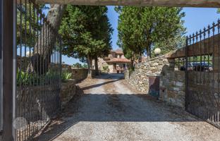 10-bedroom country house 932 m² in Monteleone D'orvieto for 750,000 €