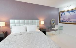 1-bedroom apartments in condo 93 m² in Collins Avenue for $516,000