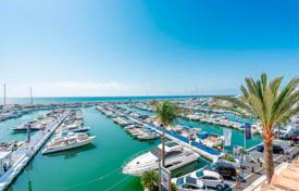 Apartments with 3 bedrooms in San Pedro de Alcántara for 550,000 €