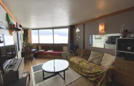 Two-bedroom apartment in a quiet area, near the ski slopes, Val Thorens, France for 318,000 €