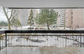 Apartment – Scarlett Road, Toronto, Ontario,  Canada for C$844,000