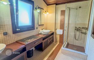 4-bedroom villa 300 m² in Kalkan for 146,595,000 TRY