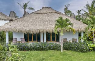2-bedroom villa 120 m² in East Nusa Tenggara for $150,000