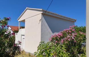 5-bedroom house 230 m² in Rtina for 260,000 €