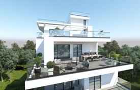 Luxury residence near the beach for 380,000 €