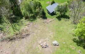 PLOT OF LAND FACING SOUTH WITH BUILDING PERMIT for 850,000 €