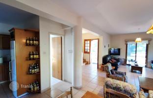 3-bedroom cottage 208 m² in Moniatis for 500,000 €