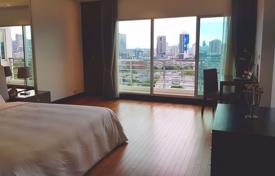 3-bedroom apartments in condo in Pathum Wan for $4,600 per week