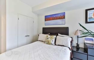 2-bedroom apartment in Redpath Avenue for C$814,000