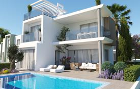 Villa 300 m from the beach for 590,000 €