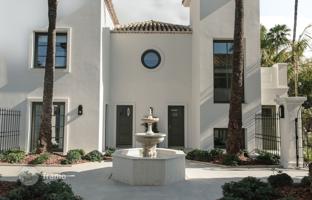 5-bedroom villa 601 m² in Nueva Andalucia for 9,450,000 €