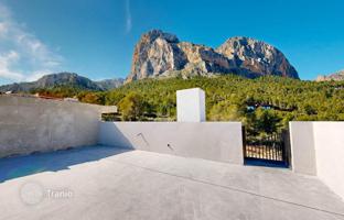 3-bedroom villa 121 m² in Polop for 605,000 €