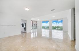 Condo – South Bayshore Drive, Miami, Florida,  USA for $2,100,000