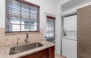 4-bedroom house 165 m² in Hollywood for $1,079,000