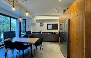 4-bedroom apartment 108 m² in Tel Aviv for $1,723,000