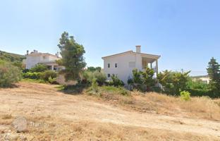 Land plot 978 m² in Attica for 300,000 €
