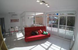 Renovated furnished apartment at 100 meters from the beach, in the center of Lloret de Mar, Spain for 273,000 €