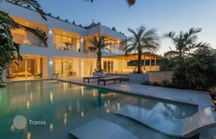 4-bedroom villa 716 m² in Ungasan for $850,000