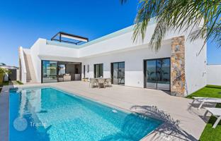 3-bedroom villa 140 m² in San Javier for 740,000 €