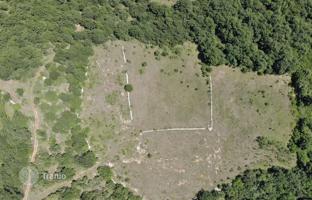 Land plot 12,950 m² in Svetvinčenat for 320,000 €