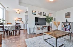5-bedroom apartment in Eglinton Avenue East for C$869,000