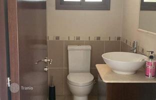 3-bedroom cottage 244 m² in Paramytha for 650,000 €