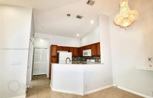 2-bedroom house 130 m² in Riviera Beach for $260,000