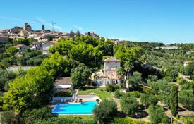 Four-level villa with a pool, a guest house and sea views in Civitanova Marche, Macerata, Italy for 1,700,000 €