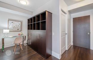 6-bedroom apartment in Front Street West for C$1,051,000