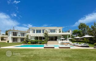 6-bedroom villa 1,463 m² in Nueva Andalucia for 9,950,000 €