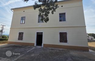 5-room house 305 m² in Marcana for 500,000 €