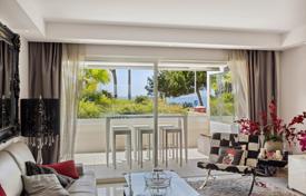 Apartment – Boulevard de la Croisette, Cannes, Côte d'Azur (French Riviera),  France for 2,550,000 €