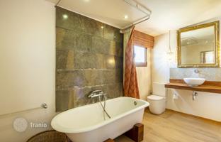 7-bedroom townhouse 411 m² in Castell Platja d'Aro for 995,000 €